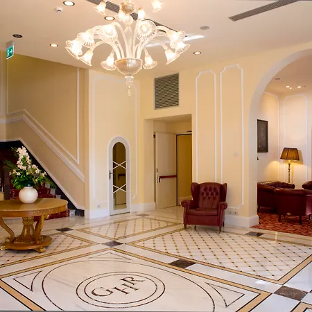 Residenza Parco Fellini فندق ريميني