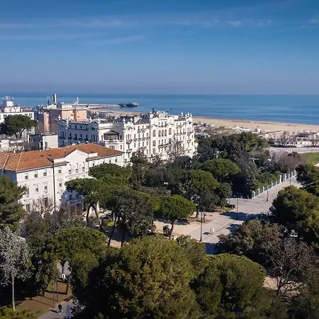 Residenza Parco Fellini Hotel Rimini
