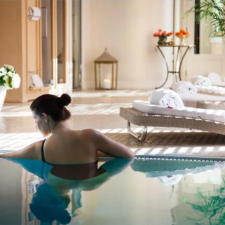 Residenza Parco Fellini Hotel 4*