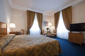 Residenza Parco Fellini Hotel 4*