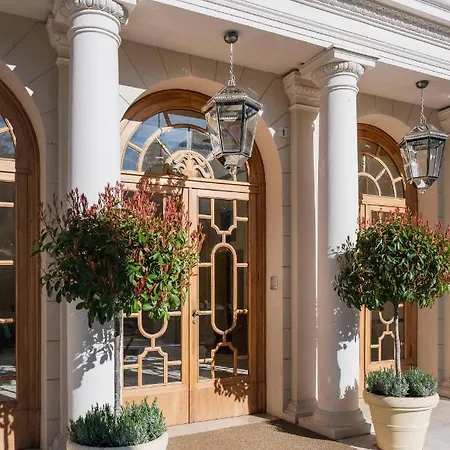 Residenza Parco Fellini Отель