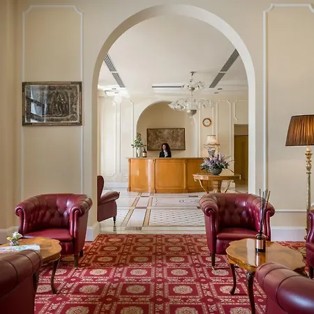 Residenza Parco Fellini Отель