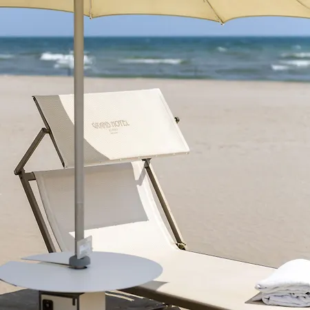 Residenza Parco Fellini 호텔 4*