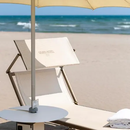 Otel Residenza Parco Fellini Rimini