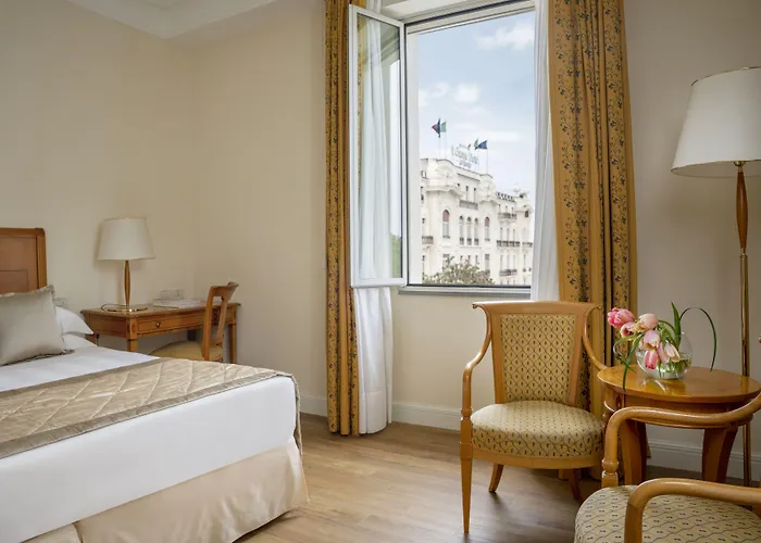 Residenza Parco Fellini Hotel 4*